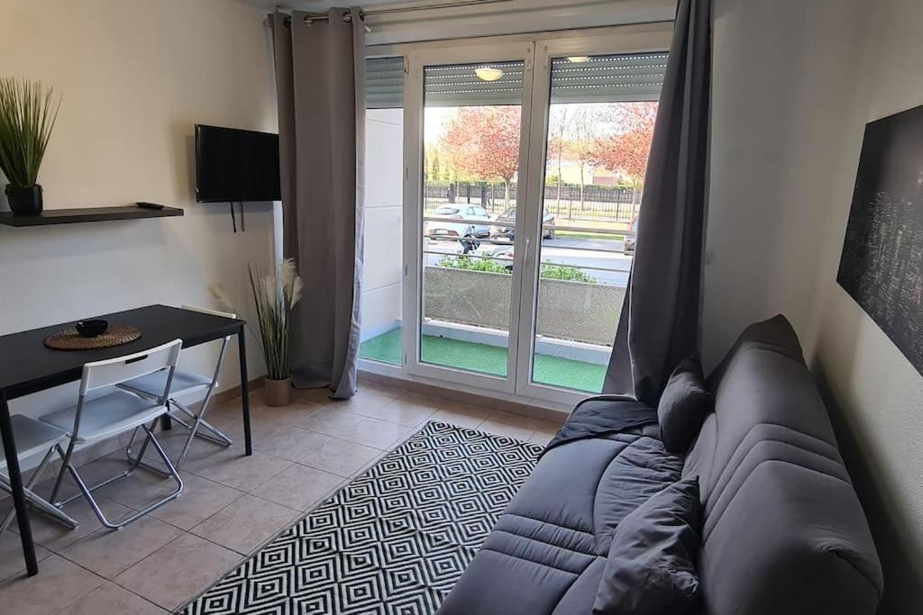 B210 Appartement Disneyland Paris Parking Et Wifi Montévrain Kültér fotó